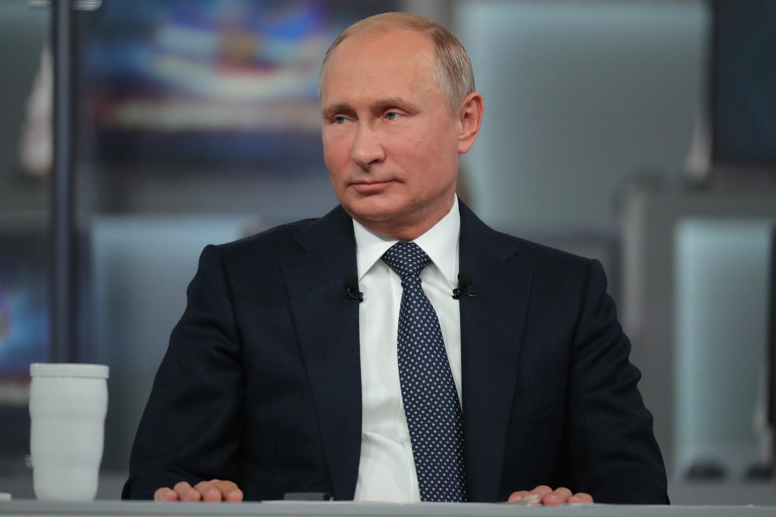 фото из группы ВК "Прямая линия с Владимиром Путиным"